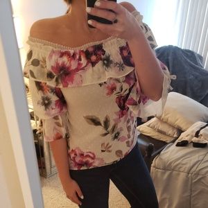 Off the shoulder floral polyester shirt